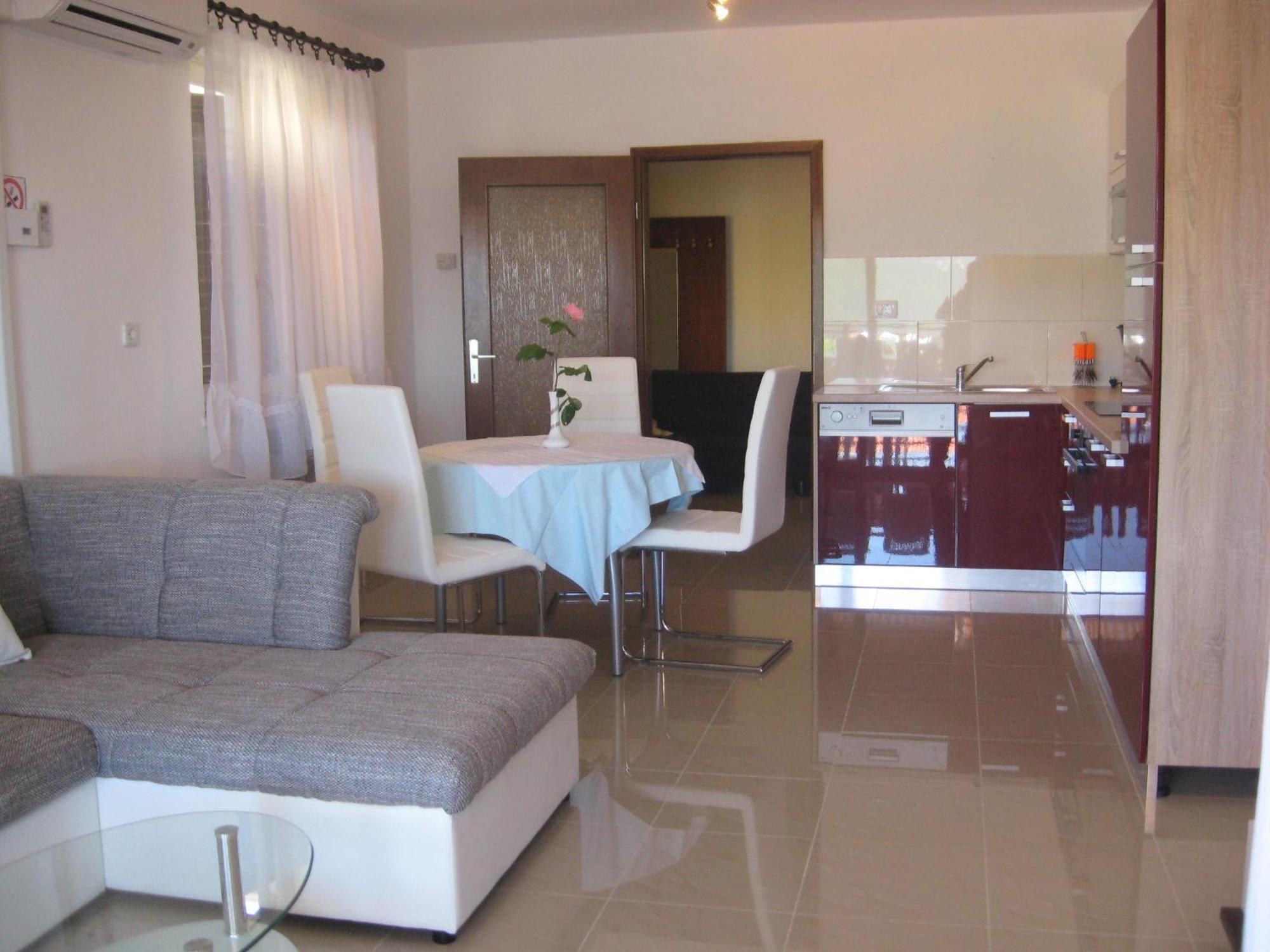 Apartments Silmare Rabac Quarto foto