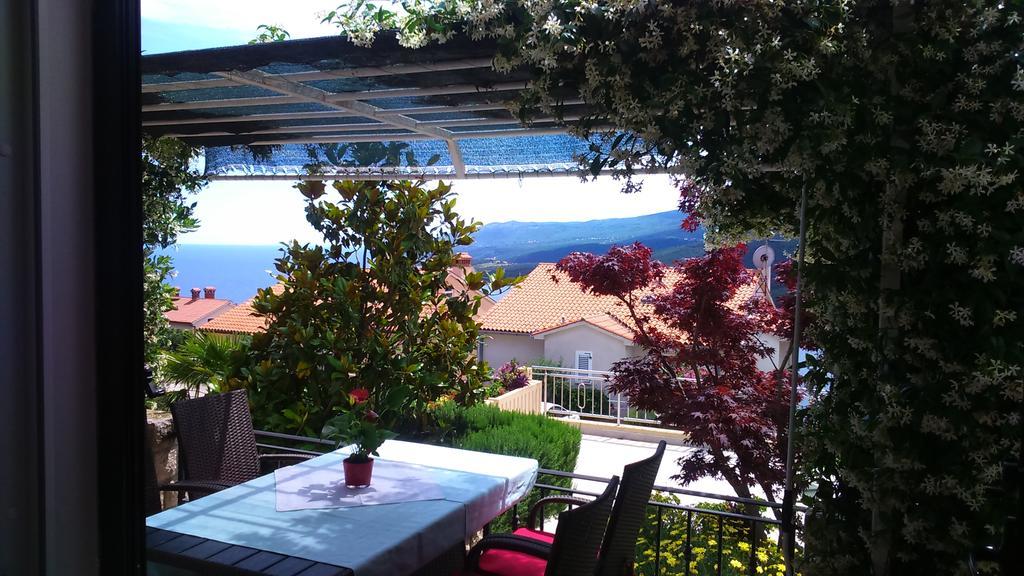 Apartments Silmare Rabac Exterior foto
