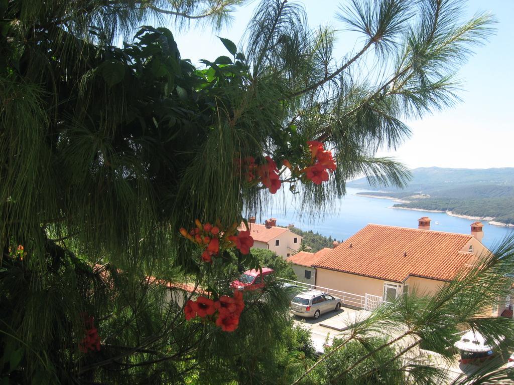 Apartments Silmare Rabac Exterior foto